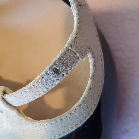 JUSTFAB HEELS - Picture 9 of 10